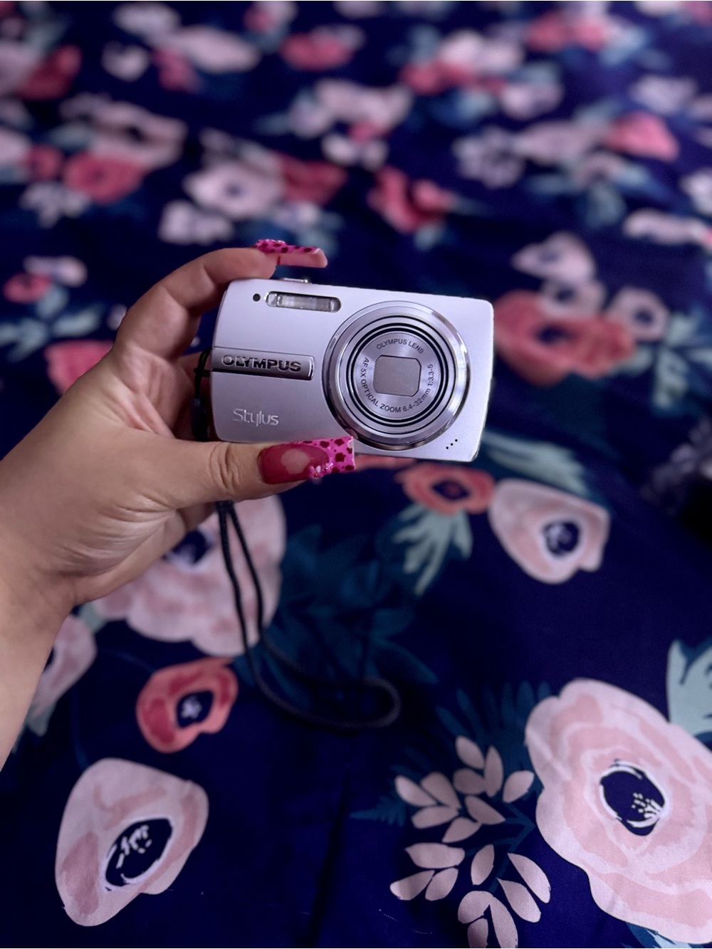 Olympus Black xD-Picture Card with Gold and Light Blue Accents